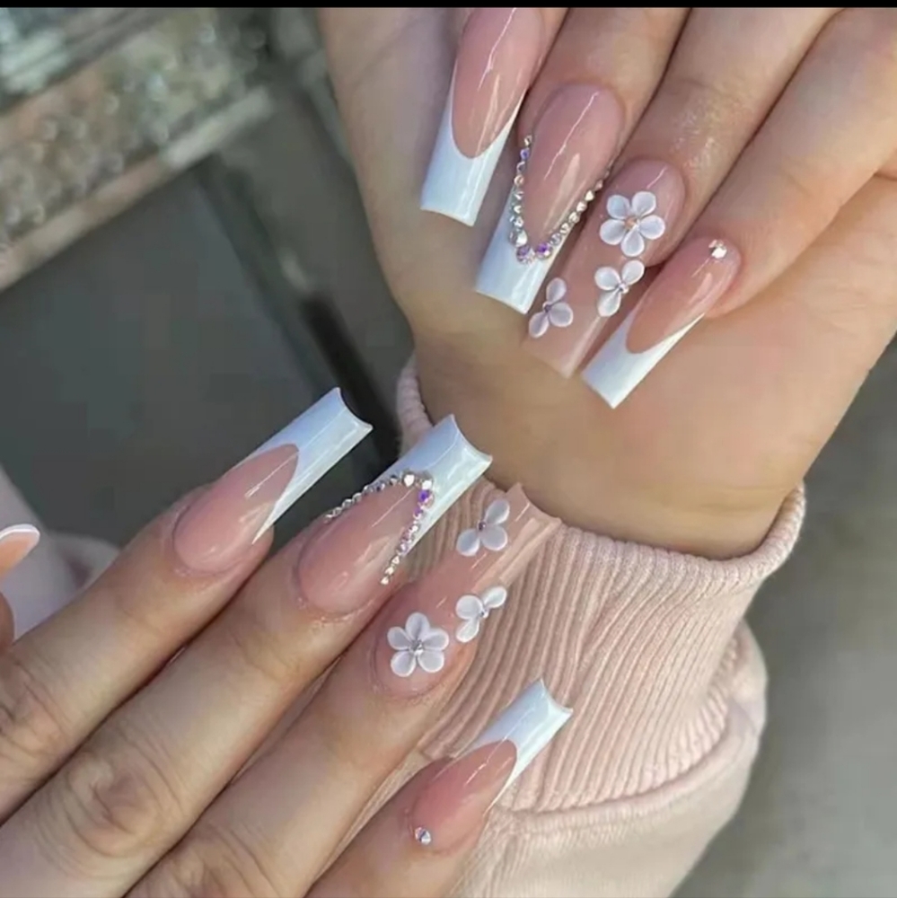 Press On Nails French White Tip With White Flower And Rhinestones